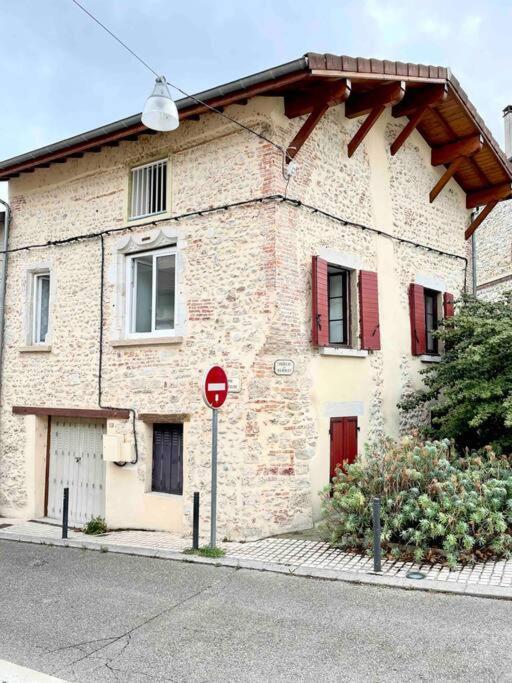 Ferienwohnung Le St Apollinaire N°2-Ma Cabotte Meximieux Exterior foto